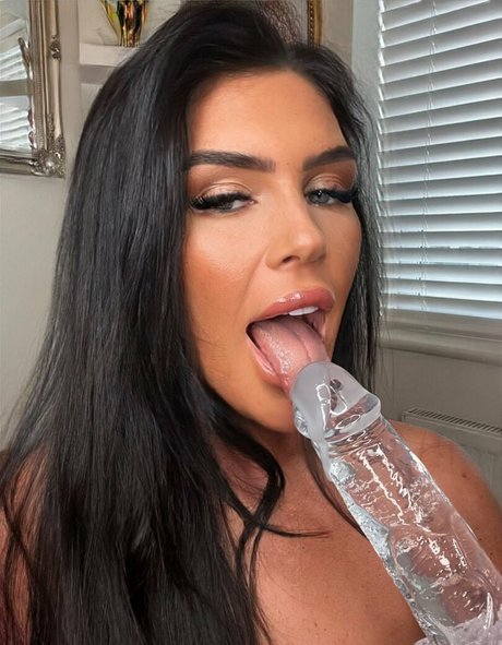 chalieparkes hot pornstar pics