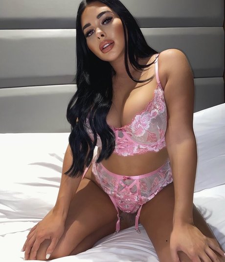 gloryhole wife onlyfans pornographic picture