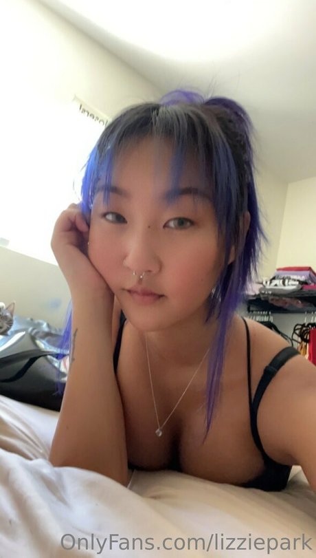 lizziepark star pretty picture