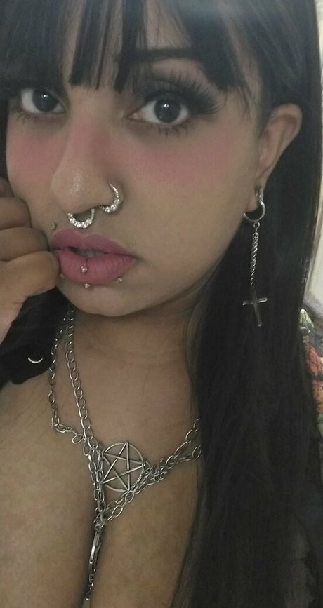 raeraejiggles model porn img