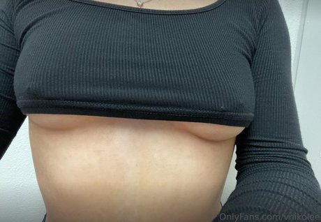 vnikolee free model img