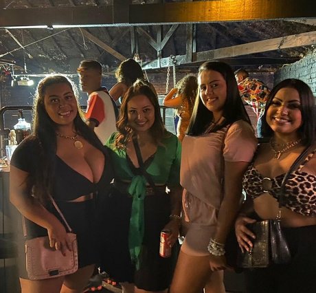 bi anchi00 model pretty archive