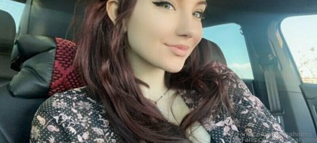 Crazy Babysitter nude pornstar picture