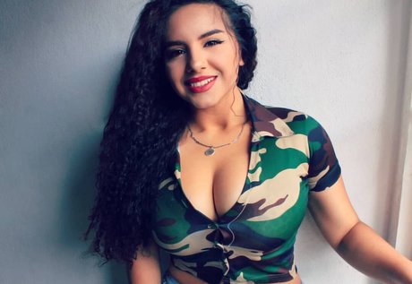 Herlinda Angel model exclusive pics