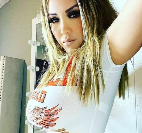 chubby latina teen onlyfans naked archive