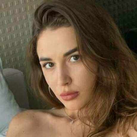 Kristyfit nice actress img