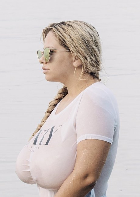 Tamara Dido hot star img