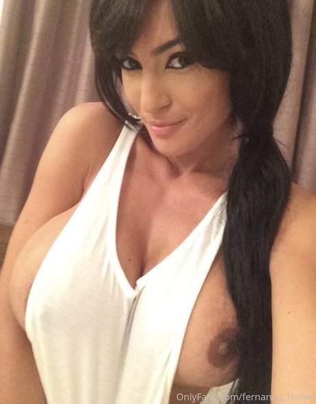 Fernanda Ferrari star perfect galleries