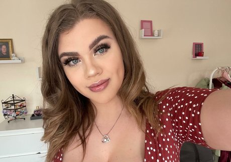 Molly Georgia Leach actress archive