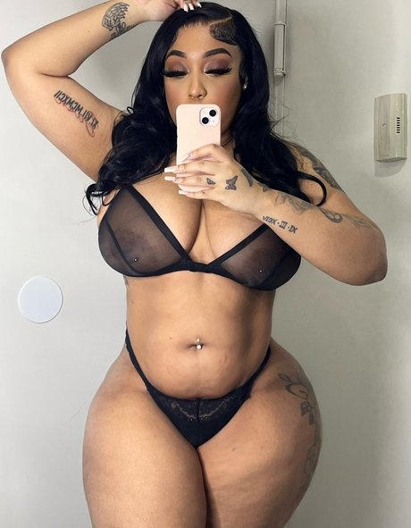 kinkykior pornstar hd picture