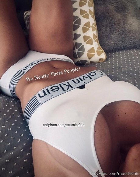 musclechic star naked pictures