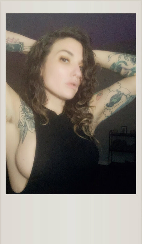 thesmuttymystic star hd pictures