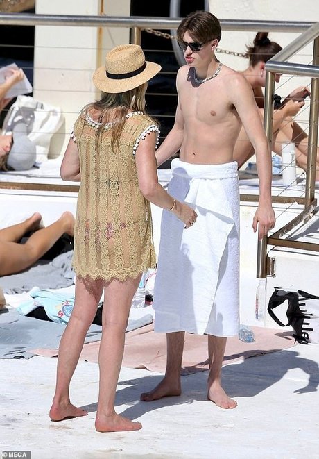 big tits nude onlyfans free xxx pictures