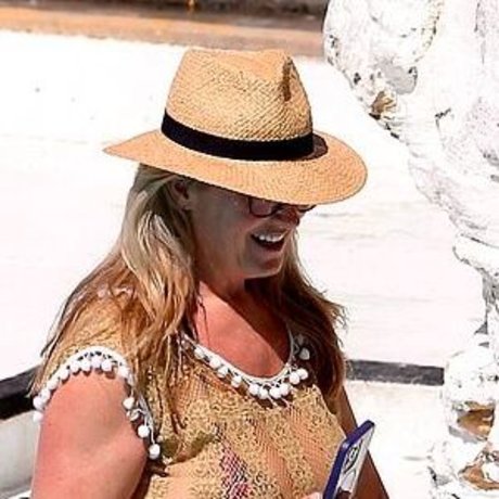 Penny Lancaster naked star photo