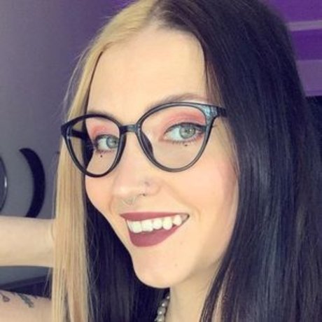 perfect shemale onlyfans top gallery