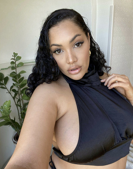 cum on big tits onlyfans porn photos