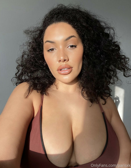 parisxhk model free img