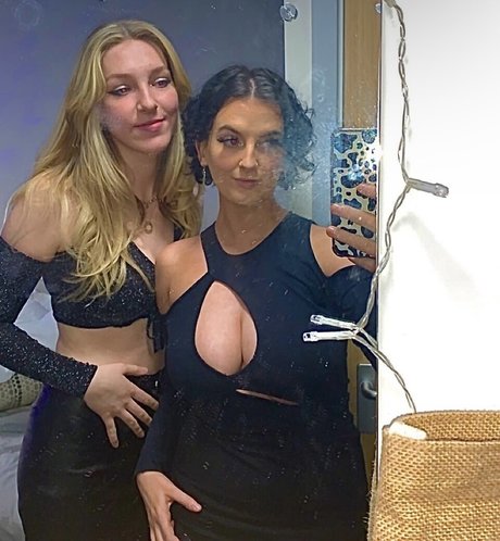 Alice S model pornographic photos