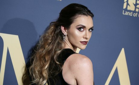 Alyson Stoner star pornographic photo