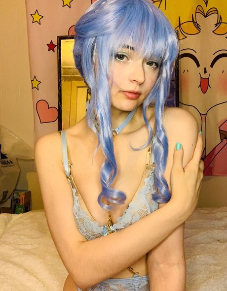 Ryntai hot star galleries