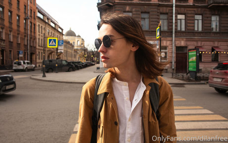 dilanfree model free img