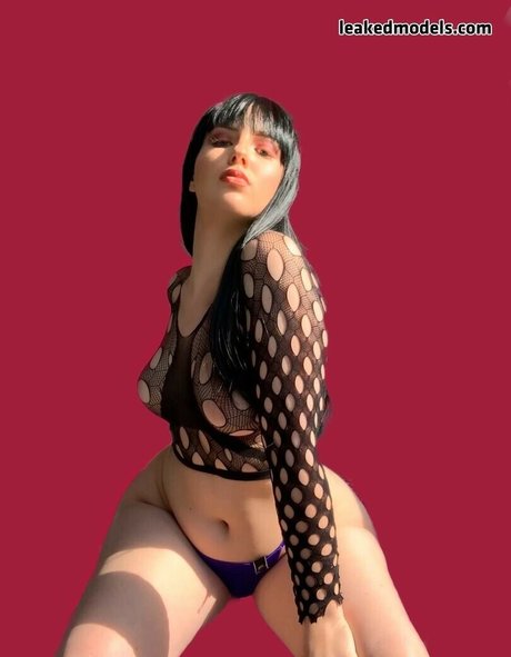 sadgalbri model nudes images