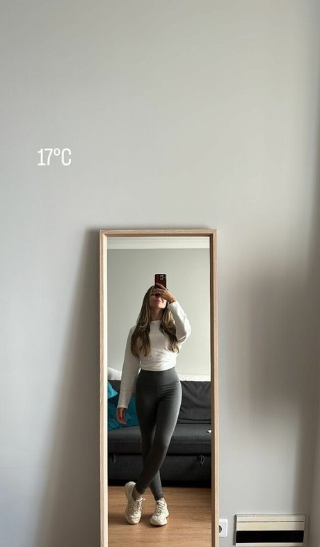 Bruna Gomes perfect model archive