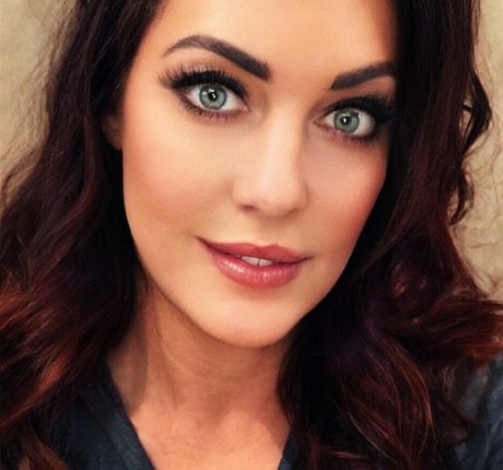 KellyK erotic star pics