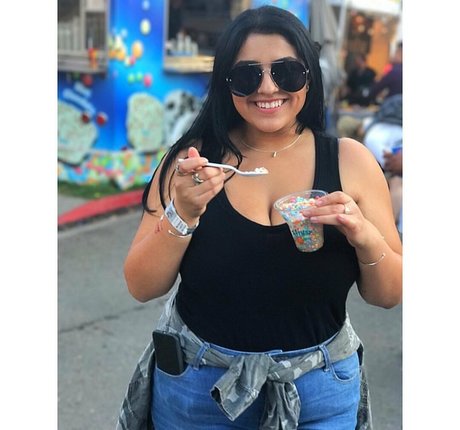 Charlotte Godoy pornstar erotic img