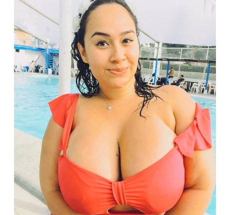 Erica Blaalz pretty actress photo