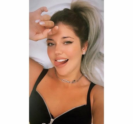 Vitalialin erotic star gallery