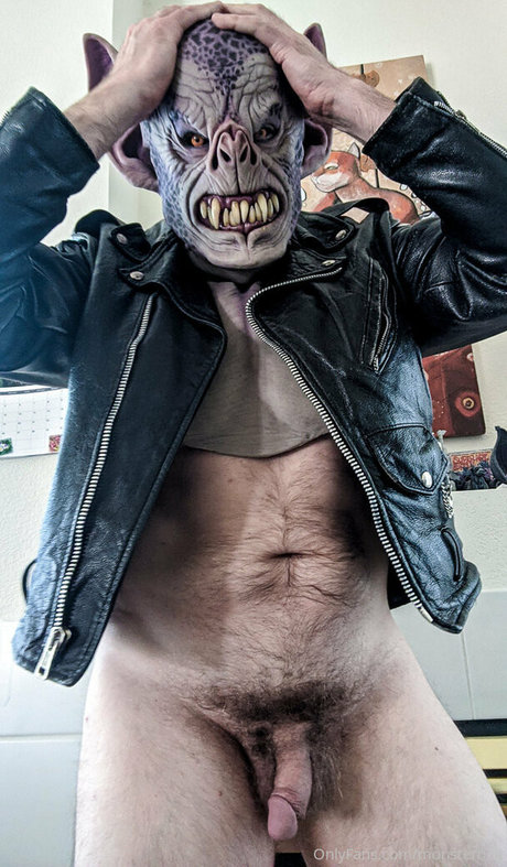 monsterbait model art gallery