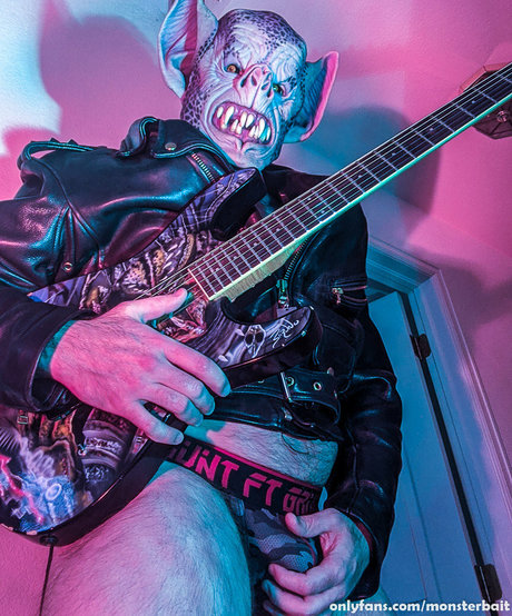 monsterbait exclusive star photo