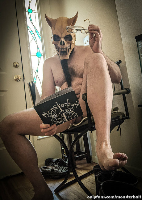 monsterbait nudes star pics