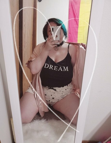 awoo exe naked pornstar image