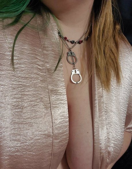 awoo exe model xxx image