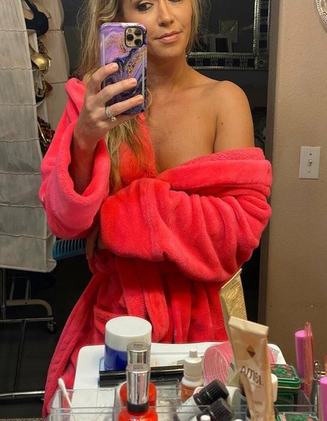 mariah r Profile pic