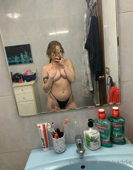 raddie free star pics