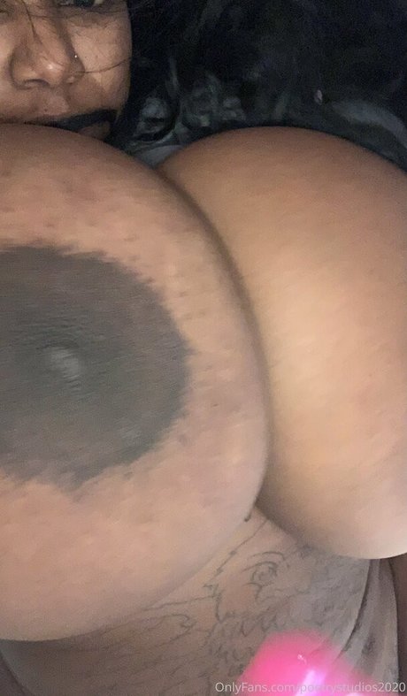 poetrystudios2020 star pretty galleries