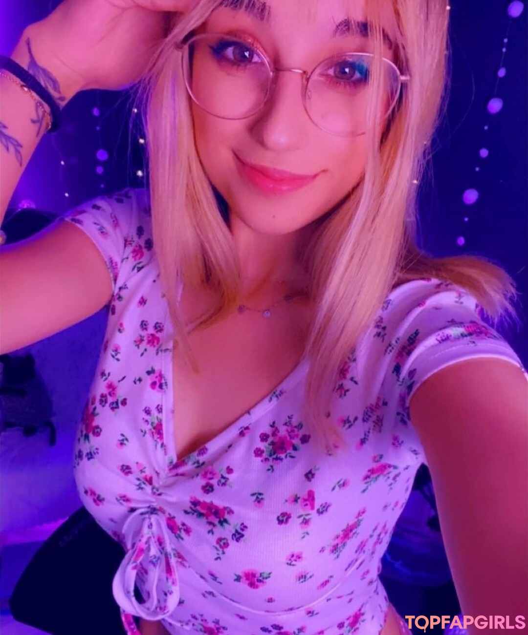 Maya ASMR pornstar perfect photos