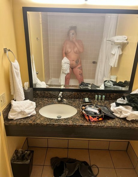 cute onlyfans hot image