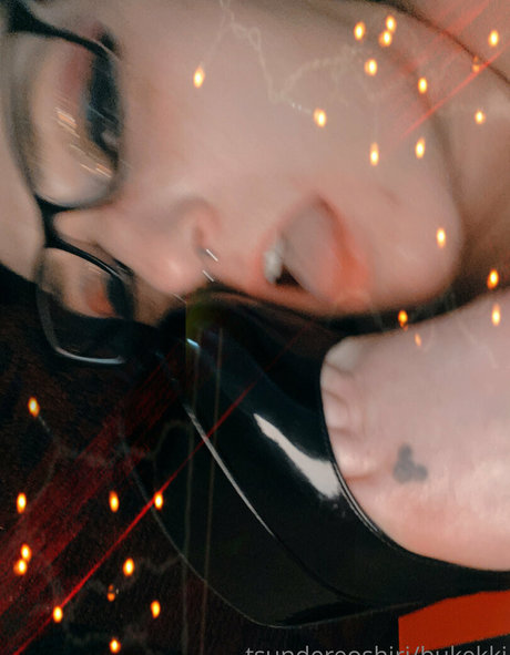 bukekki exclusive star pictures