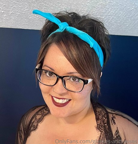 glasses and asses star porn image