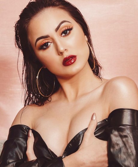 solo onlyfans free galleries