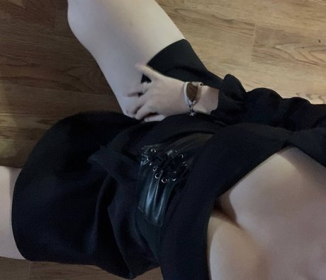 shalapayyka model xxx photos