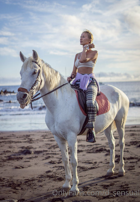 d sensual adult model img