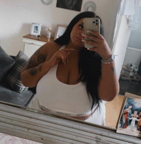 meg bxxx model nudes pic