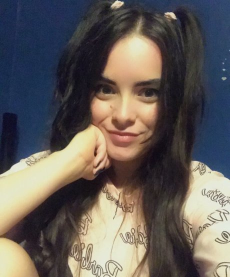 Kirsty Brittain Quick model image