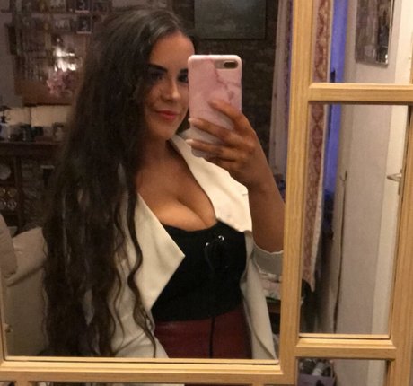 skinny shemale onlyfans perfect pic