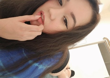 quietinthechaos Quick model image